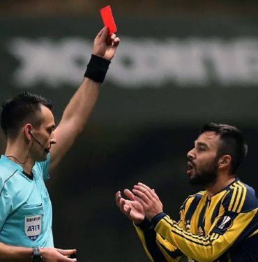 Tartışmalı Hakem Ivan Bebek, Hakemlik Kariyerine Son Verdi 7 Ivan Bebek