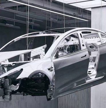 Tesla, "Giga Lab" Konsept Mağazasını Açtı: Araç Üretimi 45 Saniyede Gerçekleşiyor 9 Tesla, Giga Lab