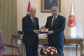 Türkiye Büyük Millet Meclisi'nde Dönem Değişti: Devlet Bahçeli Meclis Başkanlığına Getirildi 10 Devlet Bahçeli, Mustafa Şentop