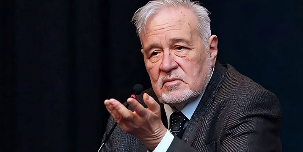 İlber Ortaylı