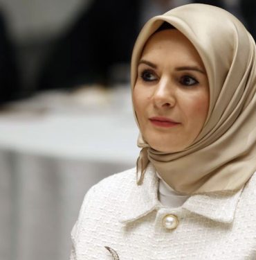 Yeni Aile ve Sosyal Hizmetler Bakanı Mahinur Özdemir Göktaş: Kimdir, Kaç Yaşında? 7 Mahinur Özdemir Göktaş