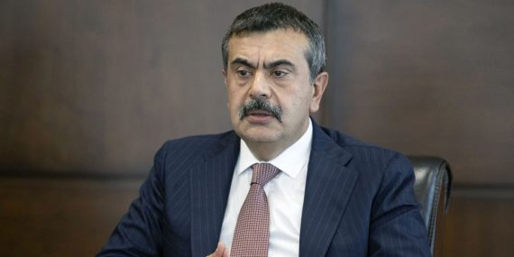 Yusuf Tekin, 5 Yıl Aradan Sonra Milli Eğitim Bakanı olarak Bakanlık Görevine Geri Döndü