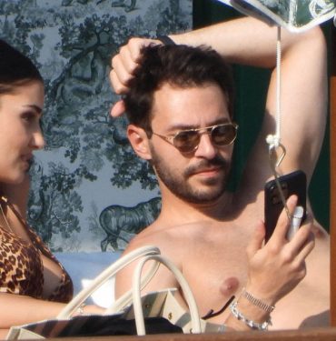Hande Erçel ve Hakan Sabancı, İtalya'da Aşk Tatilinde 7 Hande Erçel ve Hakan Sabancı
