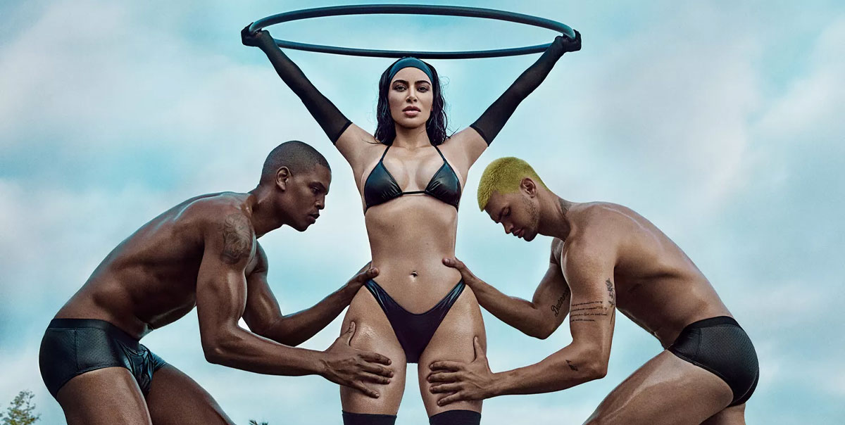 Kim Kardashian'dan SKIMS ile Yaza Damga Vuracak Mayo ve Bikini Koleksiyonu! 1 Kim Kardashian SKIMS Mayo ve Bikini Koleksiyonu!