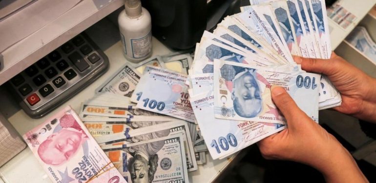Kur Korumalı Mevduat (KKM) Hesaplarında Rekor Artış: 2,7 Trilyon TL'yi Aştı! 1 KKM (Kur korumalı mevduat sistemi)