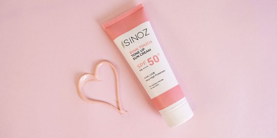 Barbie Filmi Heyecanına Pembe Dokunuş: Sinoz’dan Pink Touch Güneş Kremi Sürprizi!
