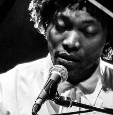 Benjamin Clementine Türkiye'de Unutulmaz Bir Konserle Sahne Aldı 10 Benjamin Clementine