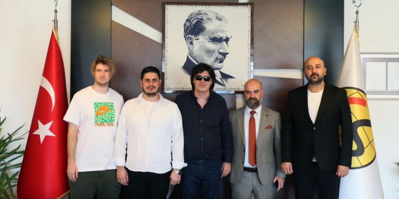 Ahmet Başal, Eskişehirspor’a Desteklerini Sürdürüyor: Genç Taraftarlar İçin Büyük Jest