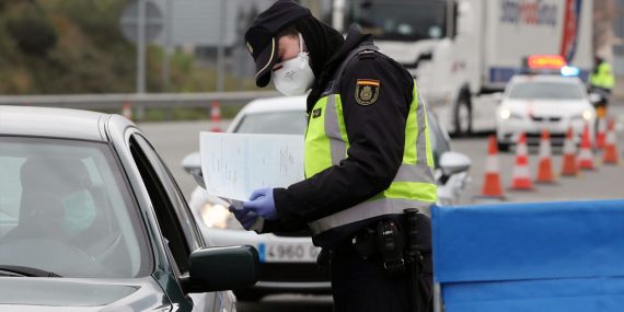 Avrupa’da Göçmen Krizi: Schengen Bölgesi’ndeki Ülkelerin Sınır Kontrolü Stratejileri