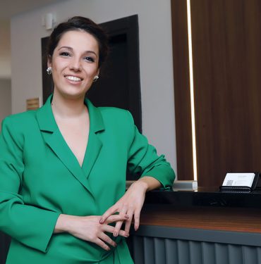 Çocuklar İçin Doğru Diş Macunu Seçimi: Sağlıklı Gülüşler İçin Florür Önemli 7 Dt. Nurgül Demir