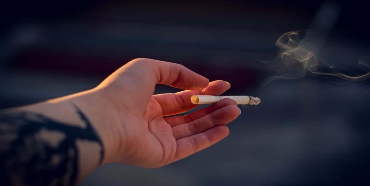 Sigara içen şizofren hastası