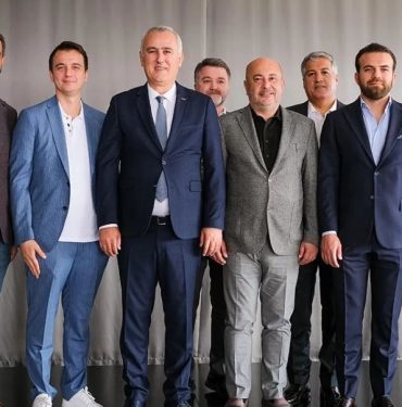 GİGDER'in Yeni Başkanı Bayram Tekçe Oldu 9 Bayram Tekçe ve GİGDER Yönetim Kurulu