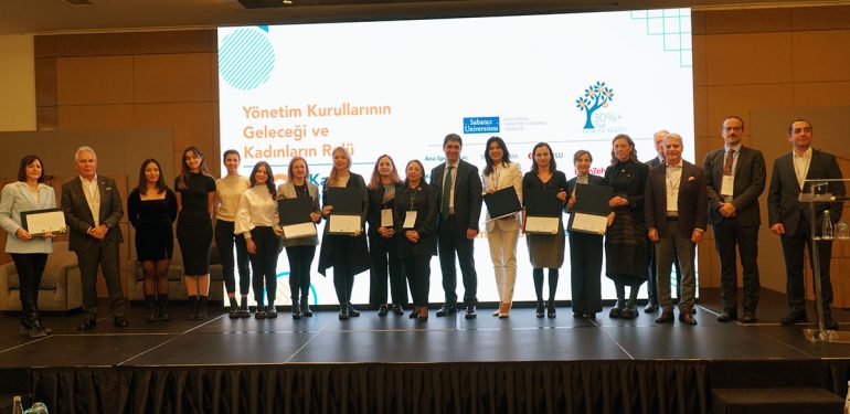 Halka Arz Olan Şirketlerde Kadın Temsiliyeti Sorunu Devam Ediyor: Her 2 Şirketten 1'i Yönetim Kurulu Tamamen Erkeklerden Oluşuyor 1 halka-arz-olan-sirketlerde-kadin-temsiliyeti-sorunu-devam-ediyor-her-2-sirketten-1i-yonetim-kurulu-tamamen-erkeklerden-olusuyor