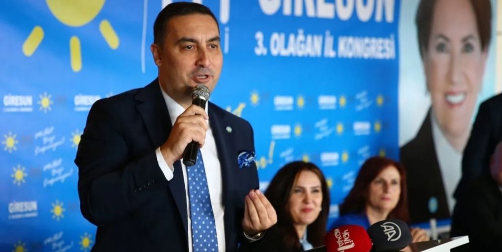 Burak Akburak, İyi Parti