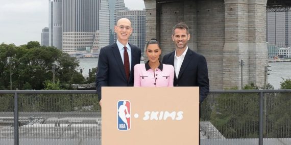 Kim Kardashian’ın Skims Markası, NBA Sahalarını Şıklıkla Buluşturuyor