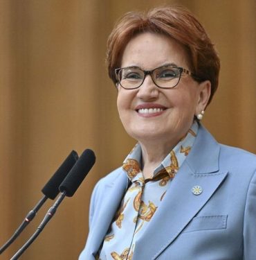 Meral Akşener, Kılıçdaroğlu'nun Hançer İddiasına Yanıt Verdi: Seçim Meydanları Sıcaklaşıyor! 2 Meral Akşener