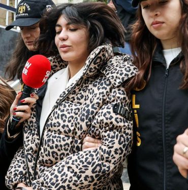 Nihal ve Bahar Candan Kardeşler Adliyeye Sevk Edildi: Vurgun İddialarının Perde Arkası 7 Nihal ve Bahar Candan Kardeşler Adliyeye Sevk Edildi