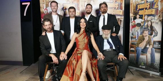 Nişantaşı City’s AVM’deki Renkli Gala: Yanlış Anlama 2’nin Yıldızları Parladı
