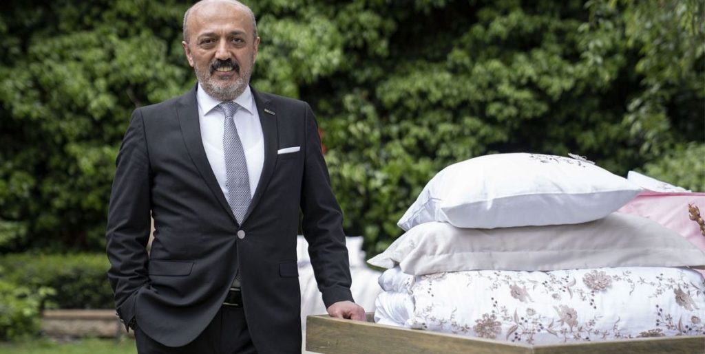 Nuri Turgut, Cottonbox