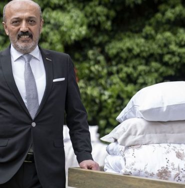 Nuri Turgut, Cottonbox