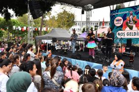 Tarsus Uluslararası Festivali'nde Sanatın ve Lezzetin Buluşması: Usta Sanatçılar ve Şefler Şehri Büyüledi 3 Tarsus Festivali