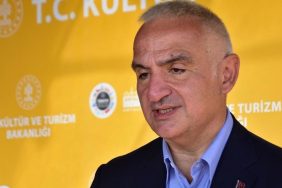 Türkiye, Antik Değerlere Önemli Yatırımlar Yapıyor: Bakan Ersoy, Antalya ve Efes Kazıları İçin Dev Bütçeler Açıkladı 6 Mehmet Nuri Ersoy
