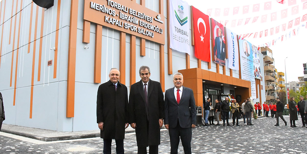 Erdemoğlu Holding'in Spor Alanındaki Büyük Yatırımı: Merinos - İbrahim Erdemoğlu Spor Kompleksi İzmir Torbalı'da Açıldı 2 Merinos - İbrahim Erdemoğlu Spor Kompleksi