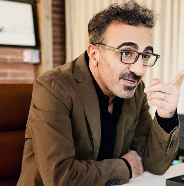 Erzincanlı Girişimci Hamdi Ulukaya, ABD'nin Kahve Devi La Colombe'u 900 Milyon Dolarlık Anlaşmayla Satın Aldı 3 Hamdi Ulukaya