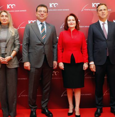 Gelecek İçin Kadın Gücü Zirvesi ile Yönetimde Kadınların Gücüne Vurgu 5 Gelecek İçin Kadın Gücü Zirvesi