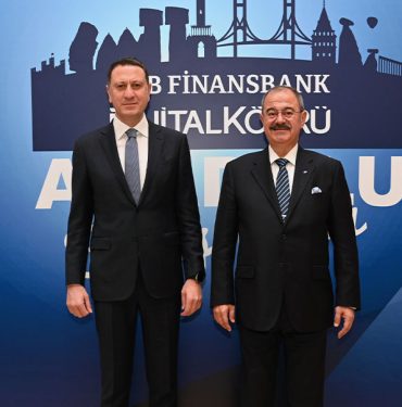 Adil Sani Konukoğlu, Ömür Tan