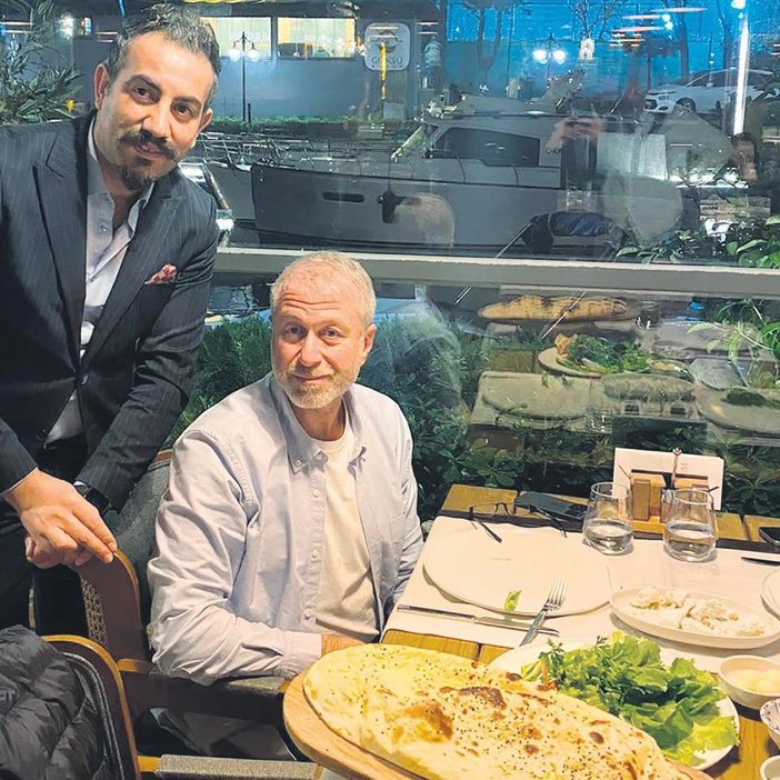 Rus Milyarder Roman Abramoviç'ten İstanbul'da Büyük Jest: Restoran Personeline Cömert Bahşiş 1 Roman Abramoviç İstanbul'da