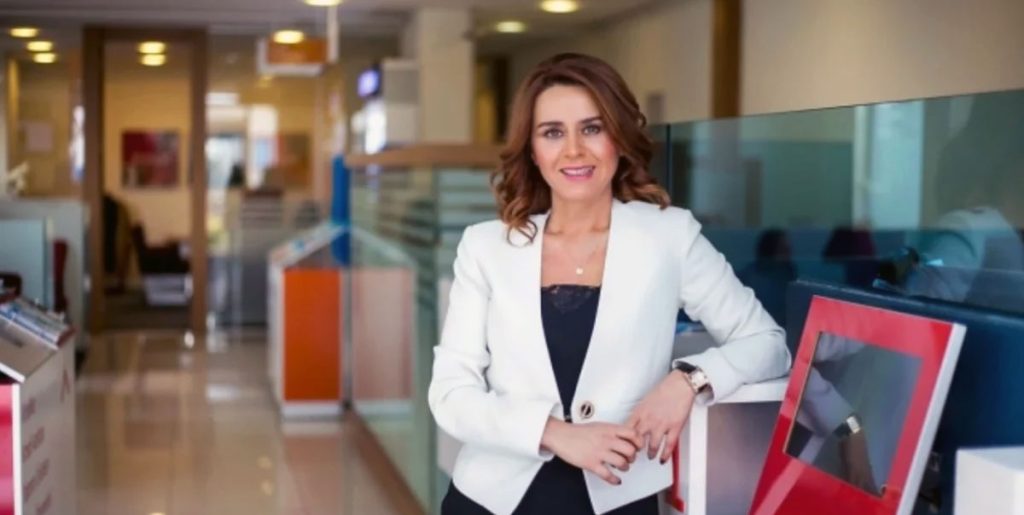 Seçil Erzan