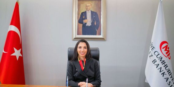 TCMB Başkanı Hafize Gaye Erkan İstanbul’daki Ev Pahalılığı Nedeniyle Annesinin Yanına Taşındı
