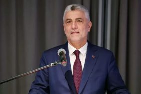 Ticaret Bakanı Bolat'tan Açıklama: Türkiye'nin Avrupa Pazarındaki Güçlü Konumu Devam Ediyor 4 Ticaret Bakanı Ömer Bolat