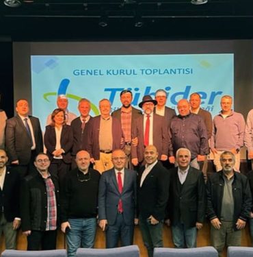 TÜBİDER Yeni Başkan Tuncay Işık, Bilişim Sektörünün Geleceğini Şekillendirecek Hedefleri Açıkladı 10 TÜBİDER Genel Kurulu