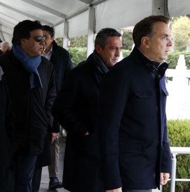 Mustafa Vehbi Koç, Vefatının 8. Yılında Anıldı 3 Ali Karacan ve Ali Koç, Mustafa vehbi koç'u anma töreninde