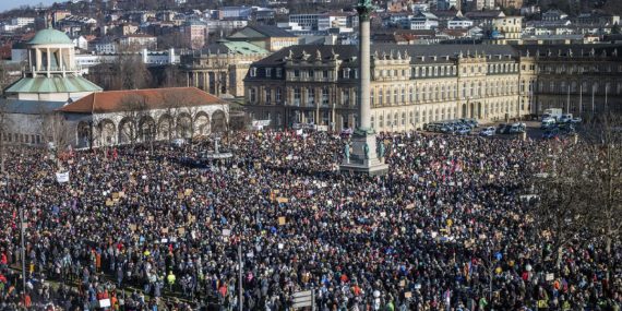 Almanya’da Sağ Popülist AfD’ye Karşı Kitlesel Protestolar Yükseliyor
