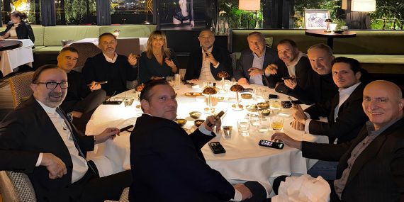 Bosphorus Cigar Club, İş ve Sanat Dünyasının Seçkin İsimlerini Buluşturdu
