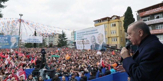 Cumhurbaşkanı Erdoğan’dan Emeklilere Bayram İkramiyesi Müjdesi ve Ordu Mitingi Özetleri