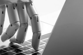 Robot Çalışan