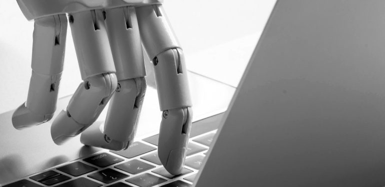 Robot Çalışan