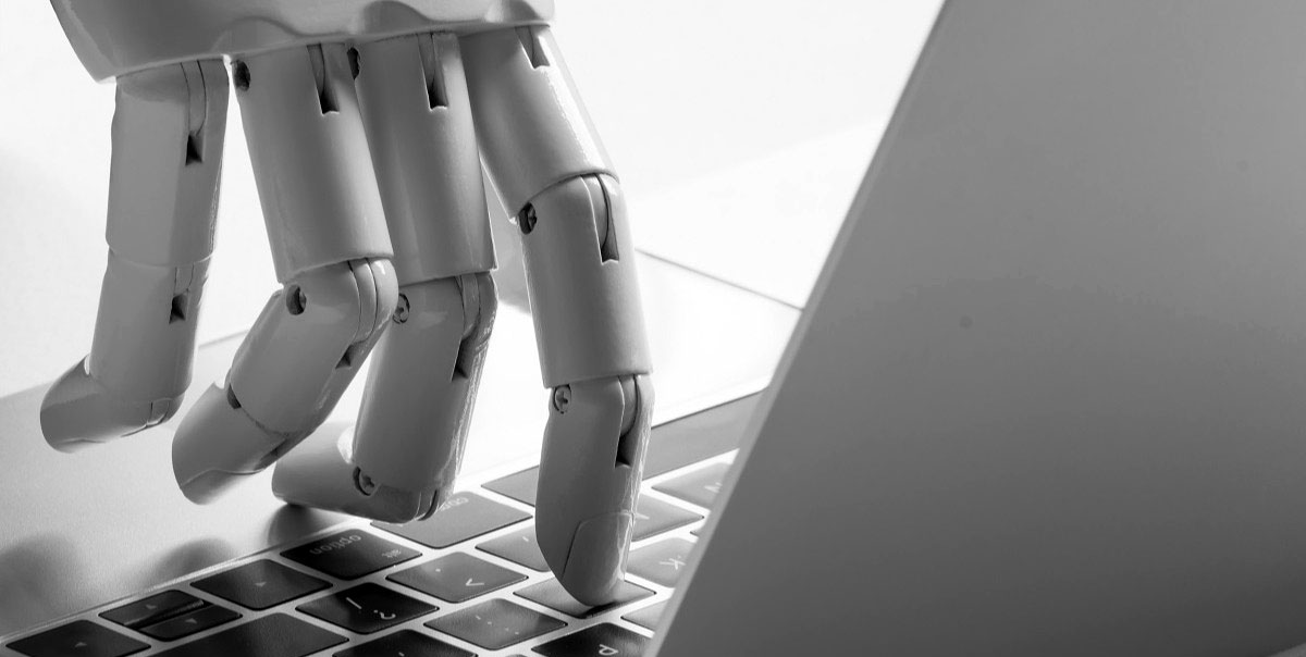 Deutsche Bank Çalışanlarının Yarısı Robot Olacak: Yapay Zeka Devrimi 2 Robot Çalışan