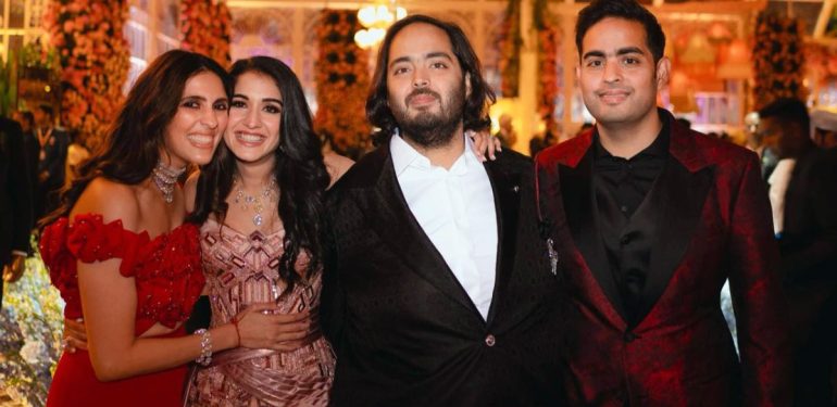 Hindistan'ın En Zengin İş Adamından Dünyanın En Pahalı Düğünü 6 Anant Ambani