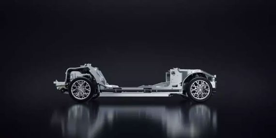 Stellantis Elektrikli Araçlarının Menzilini 800 Kilometreye Çıkarıyor