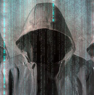 World-Check Veritabanı Hacklendi: Milyonlarca Kişilik Bilgi Çalındı 2 Hacker Grubu
