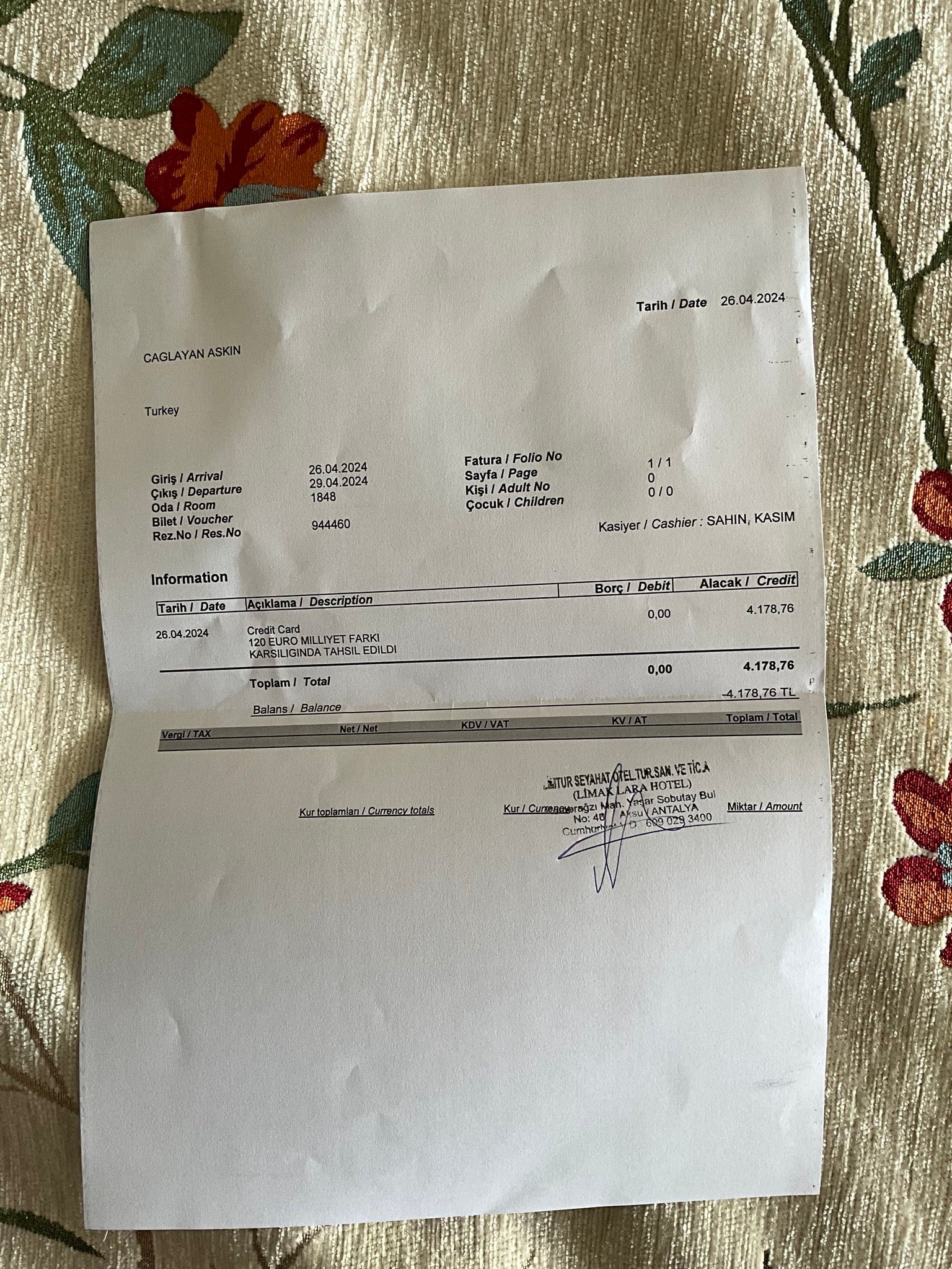 Antalya'da Bir Otelde "Milliyet Farkı Ücreti" Skandalı: Türk Müşteriden Ekstra Ücret Talebi 1 Antalya Limak 120 euro fark