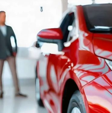 Sıfır araç piyasası yüksek faizli krediler yüzünden çıkmazda