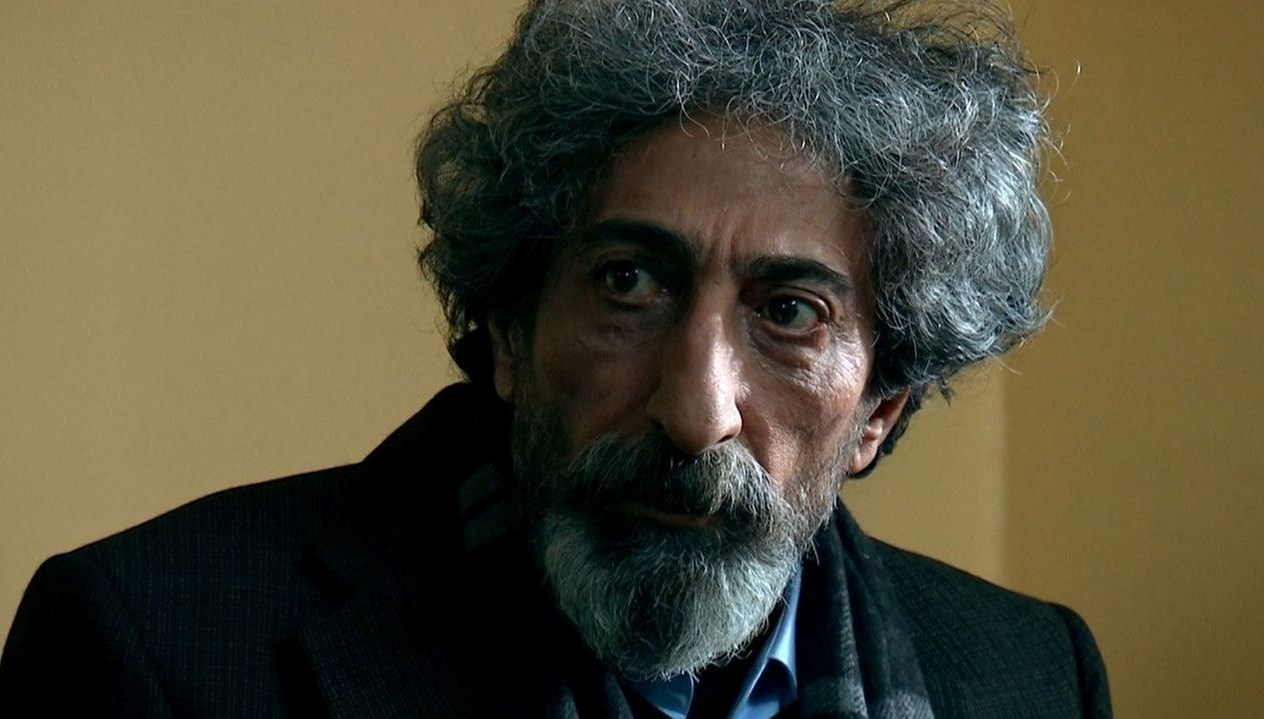 Ahmet Uğurlu: Oyunculuk Kariyeri ve Başarıları 2 ahmet-ugurlu-oyunculuk-kariyeri-ve-basarilari-OS1snfJf.jpg