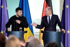 Almanya, Ukrayna’nın Rusya’ya Karşı Saldırılarında Alman Silahlarını Kullanmasına İzin Verdi 7 almanya-ukraynanin-rusyaya-karsi-saldirilarinda-alman-silahlarini-kullanmasina-izin-verdi-DiU2dM3b.jpg