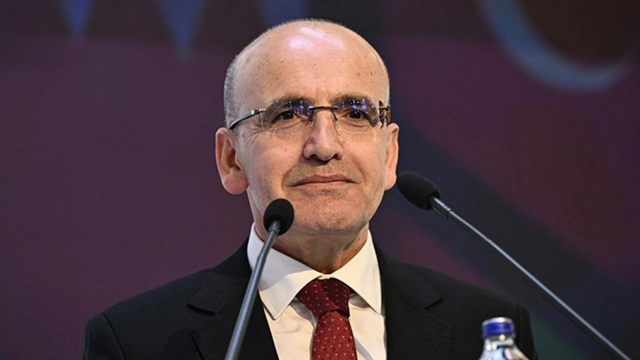 Bakan Şimşek'ten Konut Fiyatlarına Çözüm: Yeni Yatırım Fonları Geliyor 2 bakan-simsek-konut-fiyatlarini-dusurecek-projeyi-acikladi
